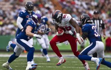 开云|武汉女足提前四轮问鼎联赛桂冠，王霜张琳艳塔比莎联袂送上诚挚祝福