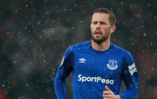 kaiyun_阿连德赛后真情流露，梅西创造九成进球奇迹，传奇风采依旧震撼足坛